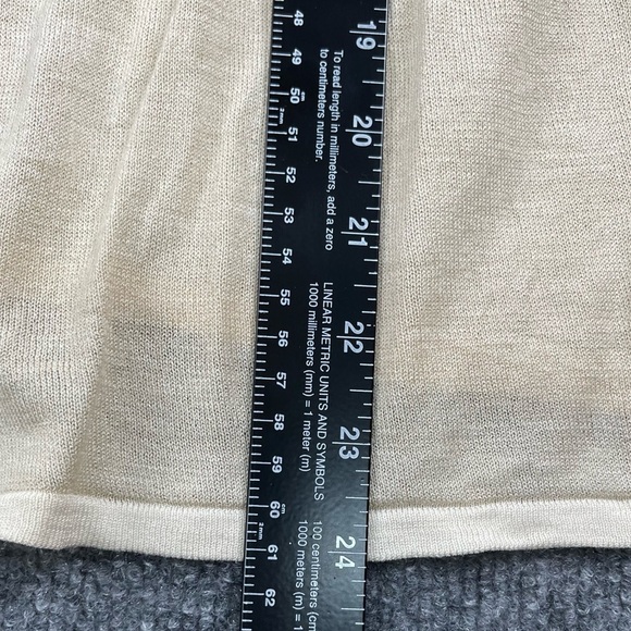 Fenn Wright Mason Cardigan Sweater Womens 16 Cream Beige 100% Silk Top Closure - Picture 6 of 10